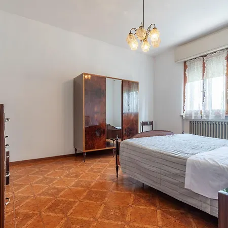 Italian Experience- Casa Collemarino * Barbara (Pesaro and Urbino)